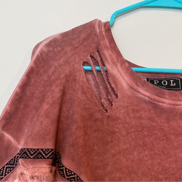 POL Distressed Boho Aztec Sweatshirt Size Medium - Picture 2 of 12